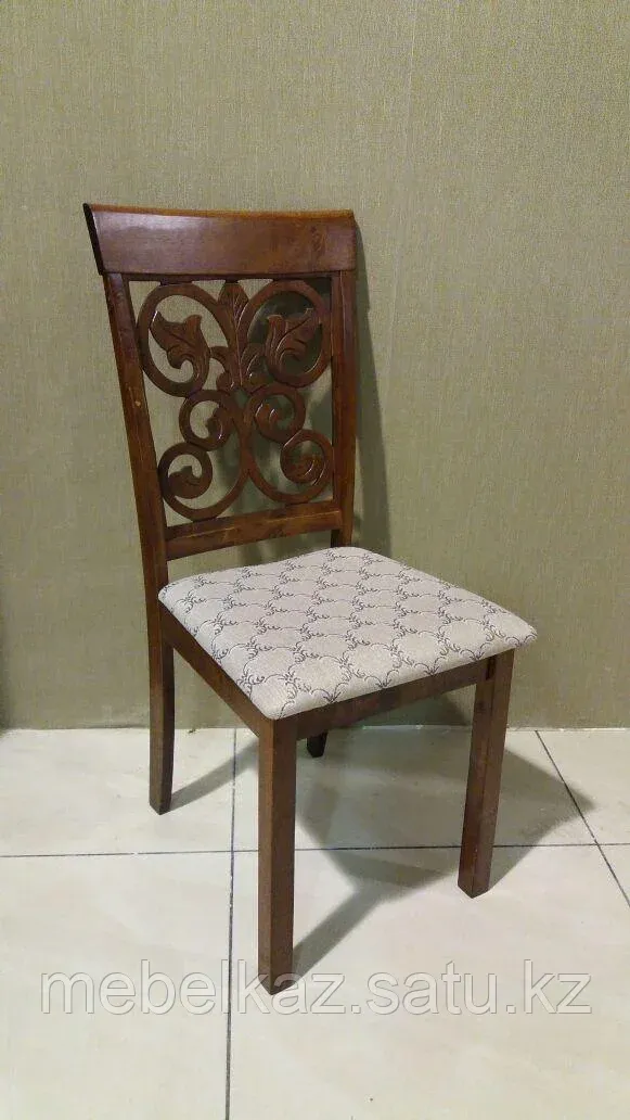 Стул Корона